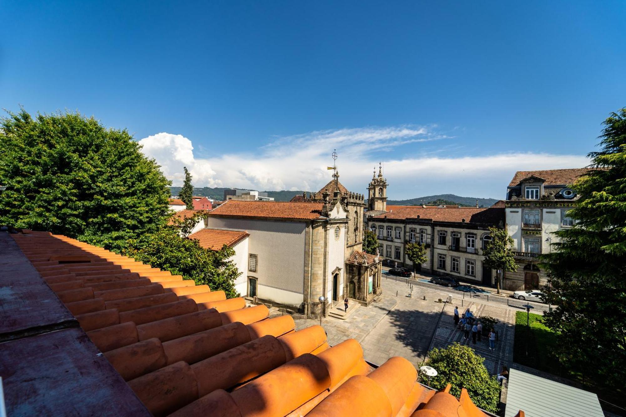 On The Square Flat - City Center By House And People Braga Eksteriør bilde